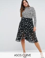 pleated midi skirt with wrap front detail in floral print