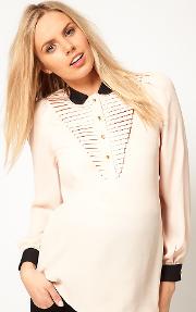 Blouse With Pleated Bib And Contrast Collar
