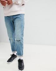 Carrot Fit Jeans With Knee Rip