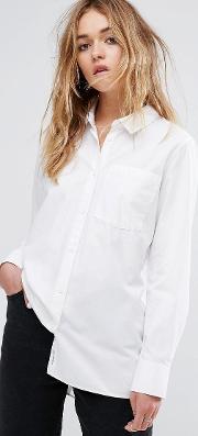White Shirt With Pleated Back