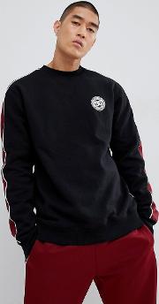 Sweatshirt With Sleeve Stripe