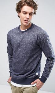 fleeve cutom fit sweater