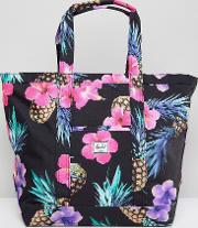 oversized tote in tropical pineapple print