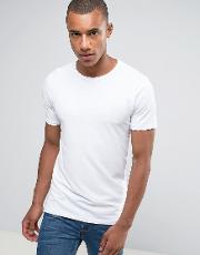 t shirt in slim fit