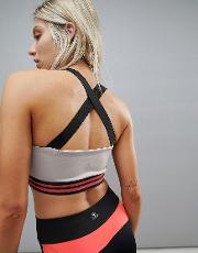 cross strap sports bra