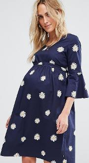 mamalicious floral print shift dress with flared sleeves