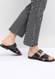cross strap flat sandal in black