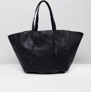tote bag in black