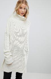 Oversized Cable Knit Jumper With Balloon Sleeves