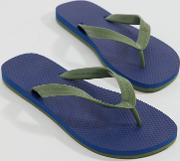 flip flops in blue