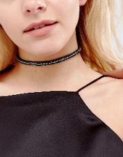 choker with gold plating