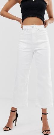 Cropped Wide Leg Jean With Pocket Detail
