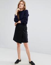 basic  line skirt