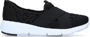 Black takeoff Low Top Trainers