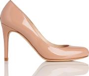 stila natural patent leather courts