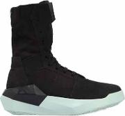 Daymon High Top Leather Sneakers 