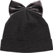 Ribbed Wool Hat With Velvet Bow 