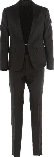 Men's Suit 