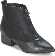 Robrey Women's Low Ankle Boots In Black