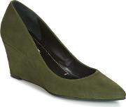 Claire Women's Court Shoes In Green