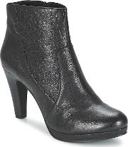 Ditaag Women's Low Ankle Boots